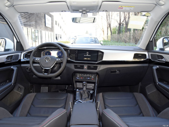 VW Tayron Deluxe Smart Connect Plus 330TSI